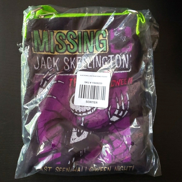 Nightmare Before Christmas "Missing Jack Skellington" Crossbody Bag 🎃👑 - Picture 3 of 4
